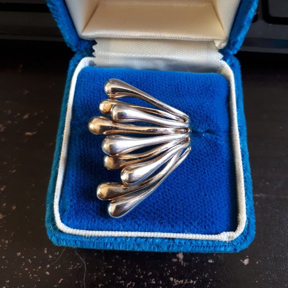 10kt Solid White and Yellow Gold Ring - Hallmarked BJJ - Size 6 - Contemporary - Picture 2 of 4